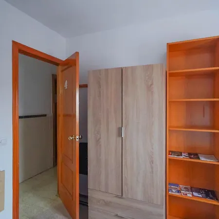 Privadas Con Cama Doble En *