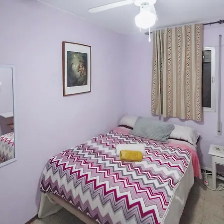 Privadas Con Cama Doble En Homestay