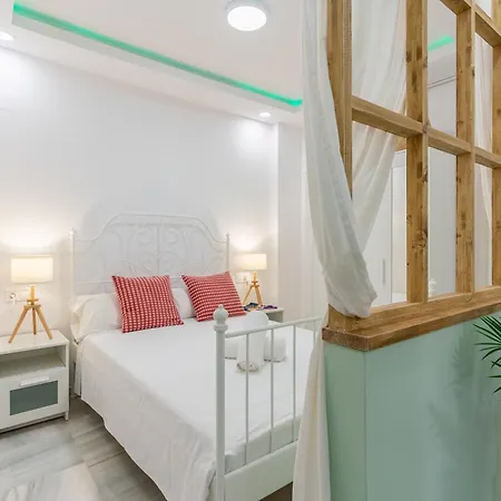La Cava De Triana, Luminoso Y Acogedor Apartamento