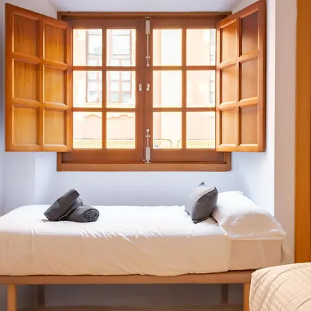 Charming 2 Bedroom At San Marcos Plaza By Cityzen * Seville