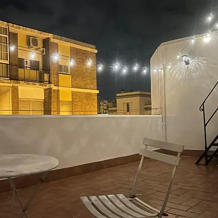 Selecta Casa Junto A Triana Holiday home