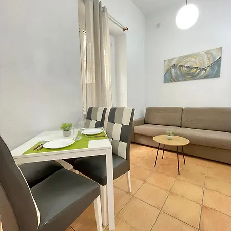 Santa Paula. Centrico Y Acogedor. Apartment *