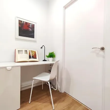 La Casa Del Artista A Siviglia
