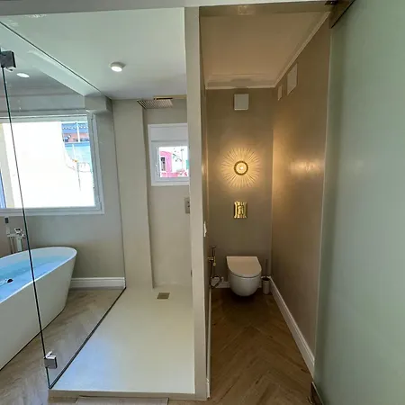 Apartment Luxury Cathedral Views In *