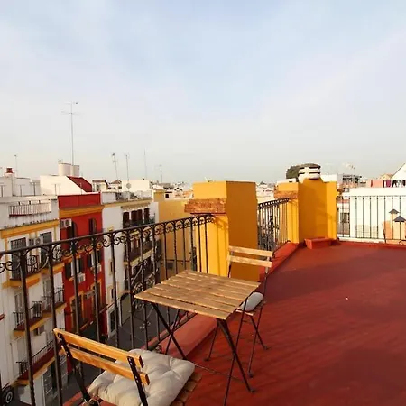 Puerta Osario Con Terraza 塞维利亚