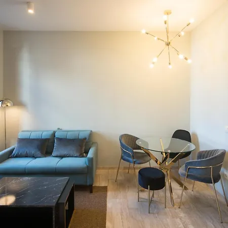 Exclusive Triplex With Private Terrace