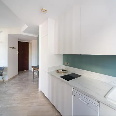 Exclusive Triplex With Private Terrace Apartment *