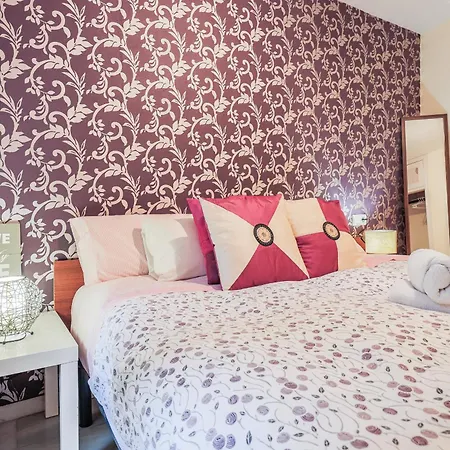 San Jacinto Triana Location Apartment