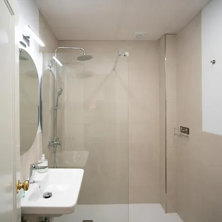 Castilla 61 Apartment *