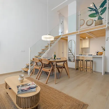 Isg Conde Negro 10 Apartment *
