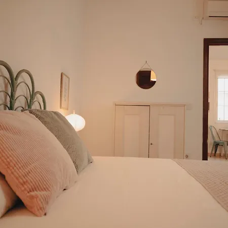 Triana, Cozy Y Con Ubicacion Ideal
