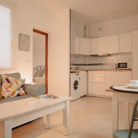 Triana, Cozy Y Con Ubicacion Ideal Seville