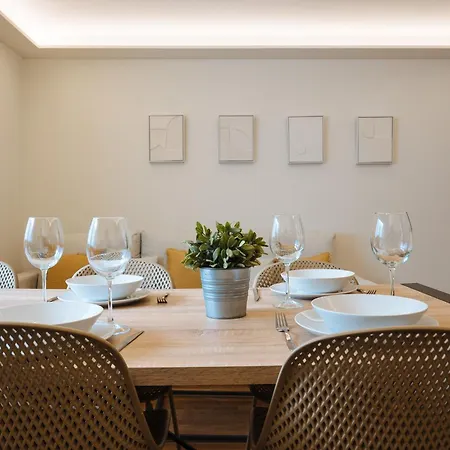 Apartment The Zentral & Seville