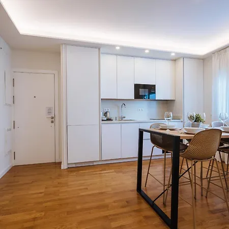 The Zentral & Apartment Seville