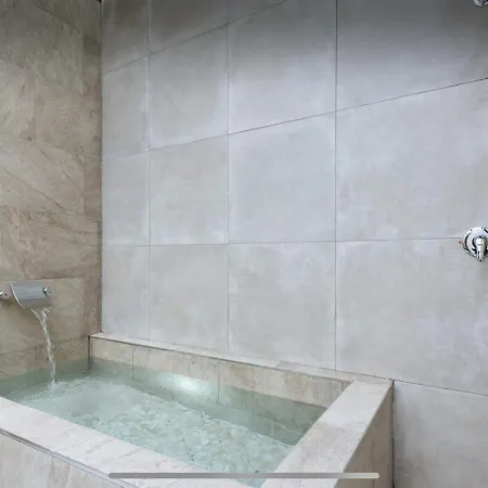 Lujoso Loft Con Piscina Y Espacio Office