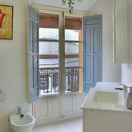 Exclusivos Balcones Semana Santa * Seville