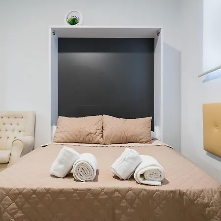 Apartment Estudio Triana Salado A *