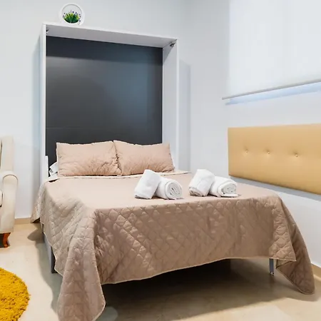 Estudio Triana Salado A Apartment *