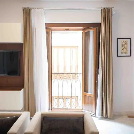 Nuevo Junto A La Catedral De Apartment Seville