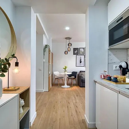 Appartement Essence Of *