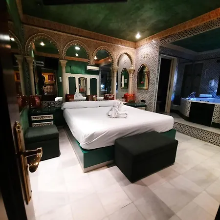 Casa de hóspedes Avenida Andalucia - Solo Adultos *