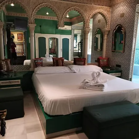 Casa de hóspedes Avenida Andalucia - Solo Adultos *