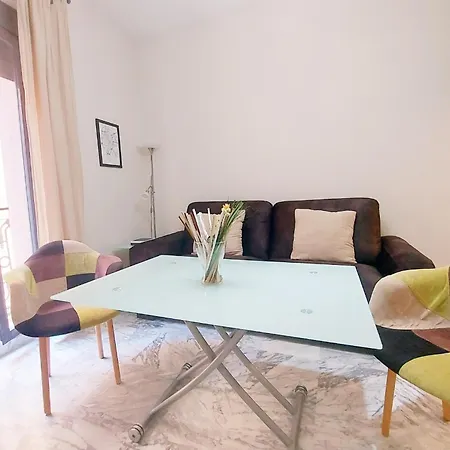 Cozy In Old Town Apartment