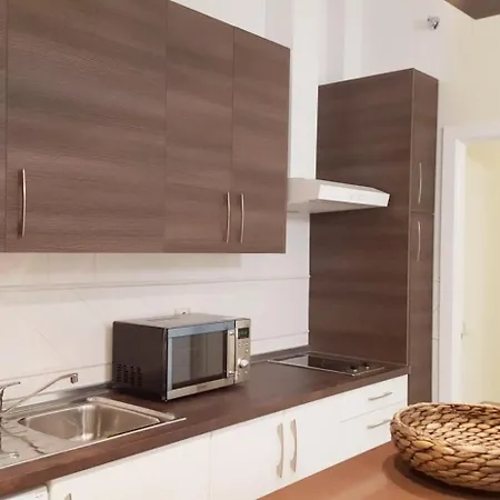Cozy In Old Town Apartment