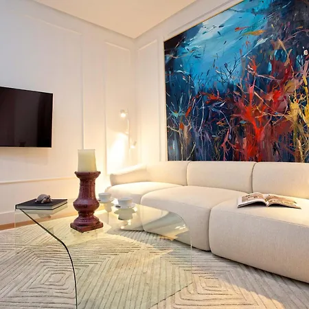 Apartamento Genteel Corral Del Rey Ii