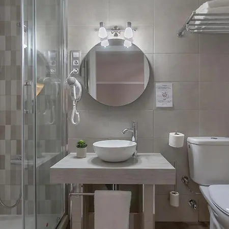 Apartment Luminosity Square Studio. Francos 14 Seville