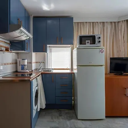 Apartment Luminosity Square Studio. Francos 14 Seville