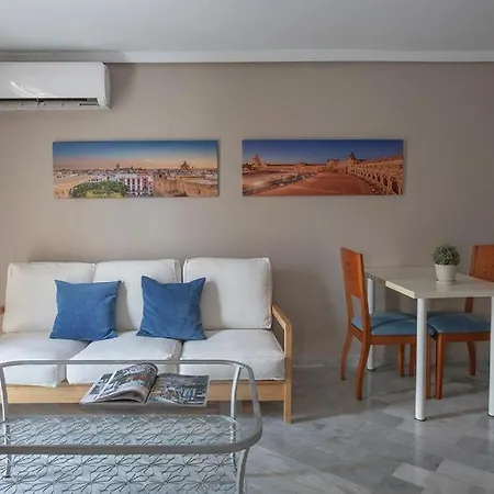 Luminosity Square Studio. Francos 14 Apartment