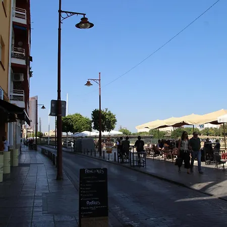 Apartment Luisahouse, En El Corazon De Y Triana *