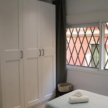 Apartment Luisahouse, En El Corazon De Y Triana Seville