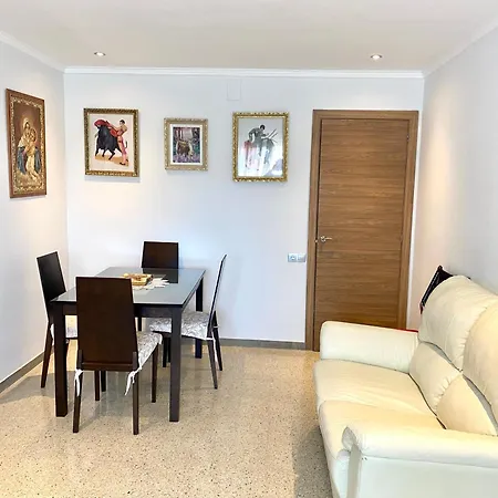 Shared Apartment! Piso Compartido! общая квартира! Homestay