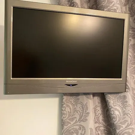 Homestay Shared Apartment! Piso Compartido! общая квартира! Seville
