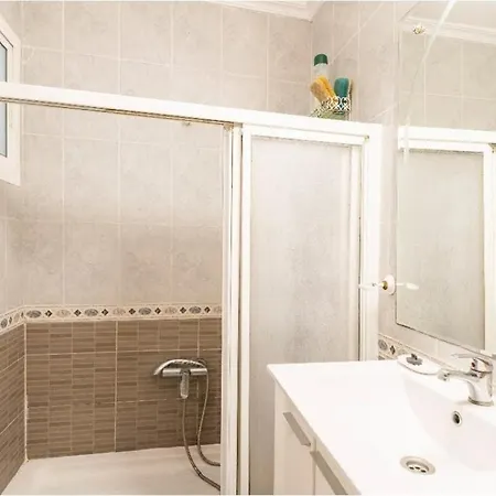 Privadas Con Cama Doble En *