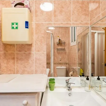 Privadas Con Cama Doble En Kwatera prywatna