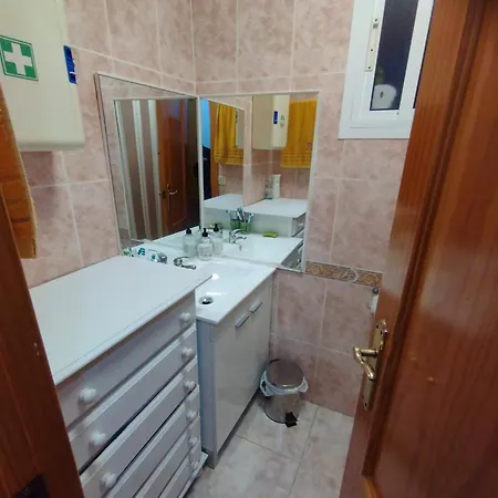 Homestay Privadas Con Cama Doble En