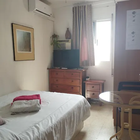 Privadas Con Cama Doble En *