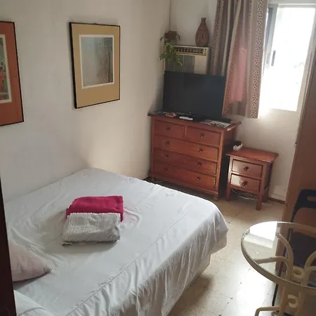 Privadas Con Cama Doble En *