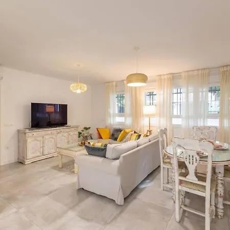 Apartamento Cardenal Cervantes Deluxe By Valcambre Sevilla