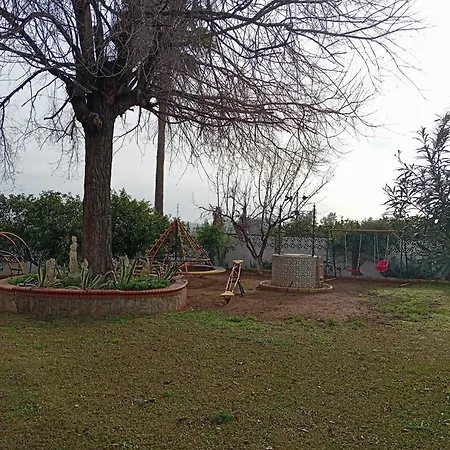 Naranjo Villa