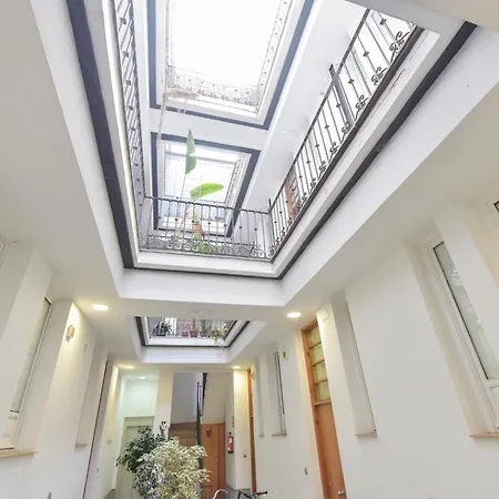 New! Bohemian Center Apartment Seville