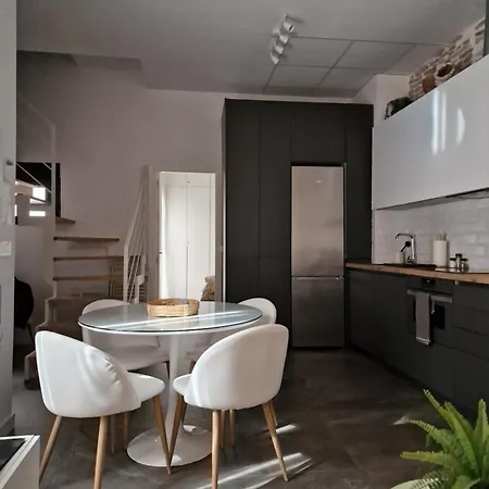 Apartment Atico En Puerta Osario Seville