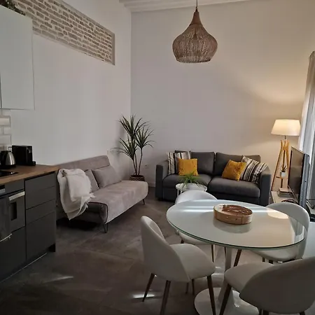 Atico En Puerta Osario Apartment *