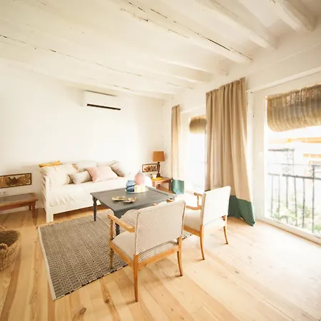 Cse Garcia De Vinuesa Apartment