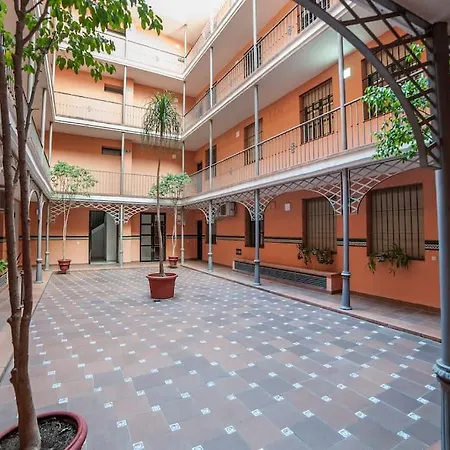 Apartment Arjona, Moderno Y Con Excelente Ubicacion Seville
