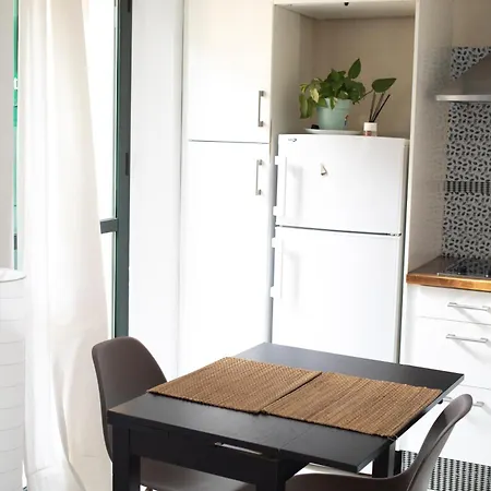 Apartment Atico Con Balcon En Pleno Centro