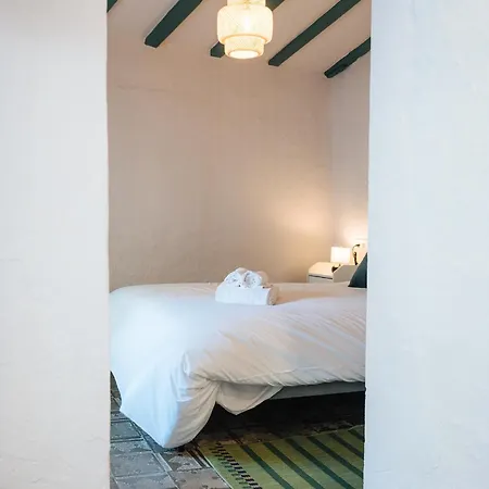 Holiday home Independent Beautiful House Center With Private Parking *